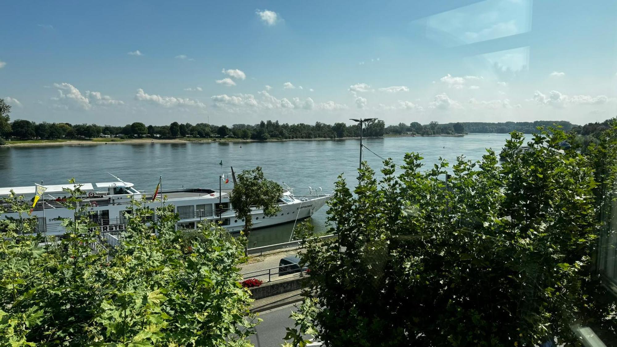 Rhein-Hotel Nierstein Luaran gambar